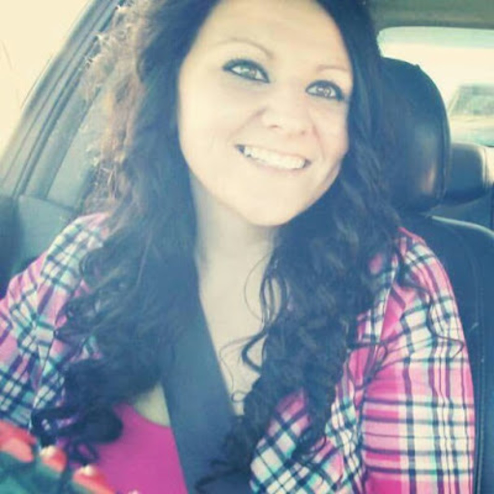 Meet your Posher, Kendra